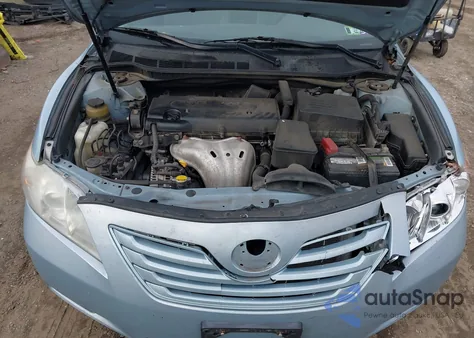 2007 Toyota Camry Le z USA, uszkodzony, nr VIN 4T1BE46K57U593069